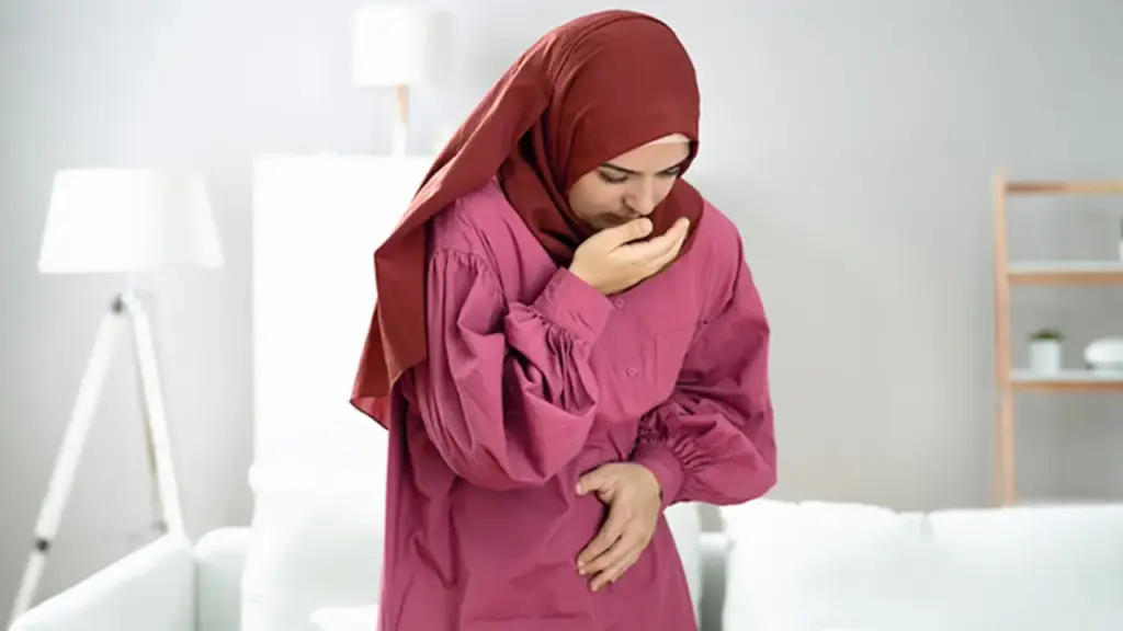 apakah Muntah Membatalkan Puasa